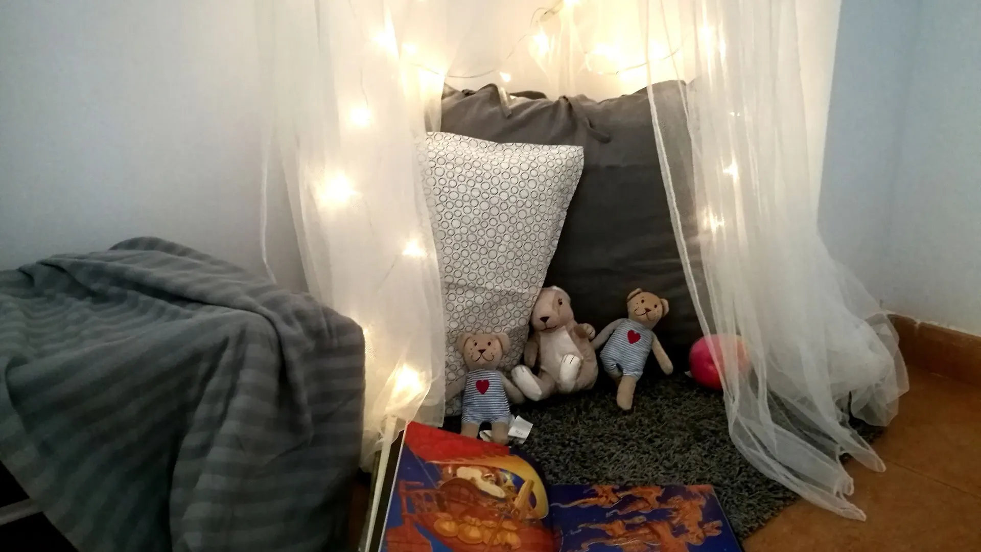 ארונה Trendy And Glamour 2 Bedrooms Apartment